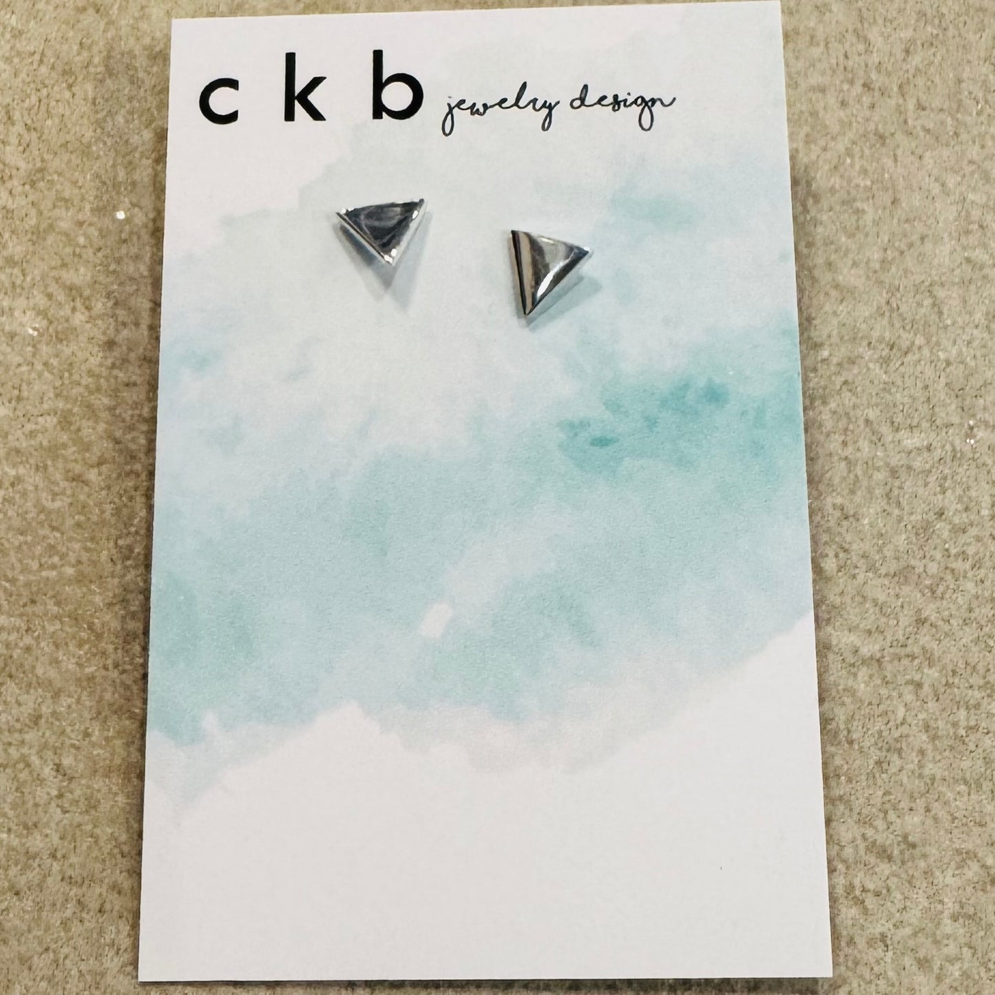 Earring stud