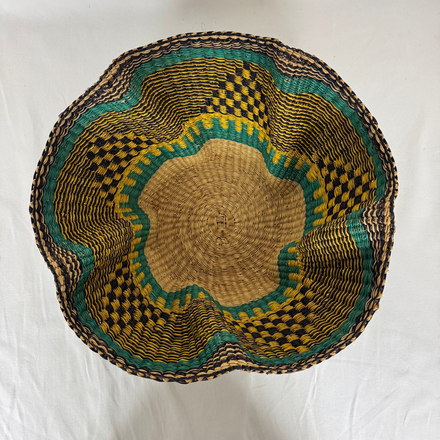 Pakurigo Wave Basket Small