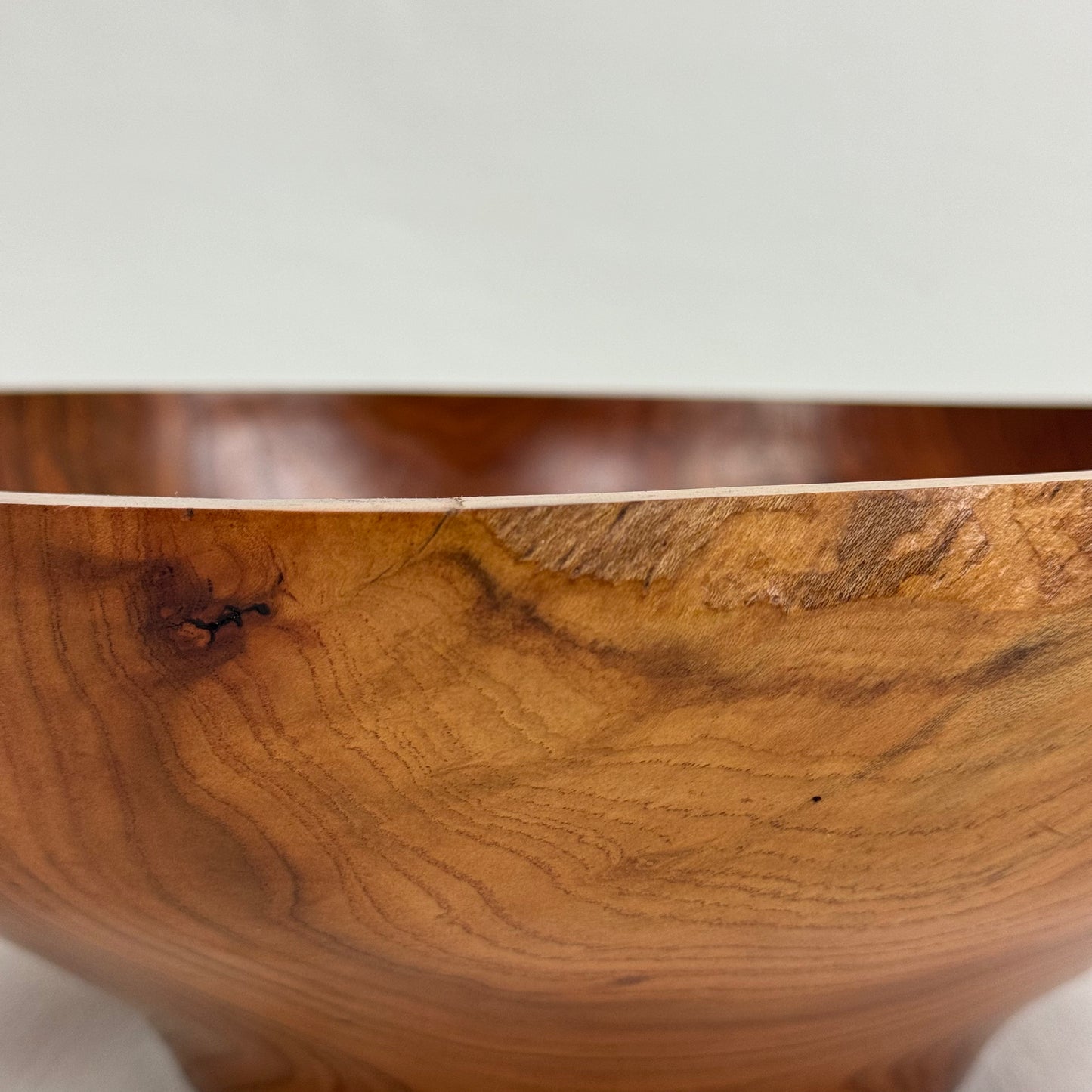 Apricot Bowl (1006)