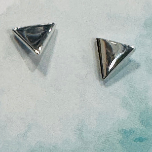 Earring stud