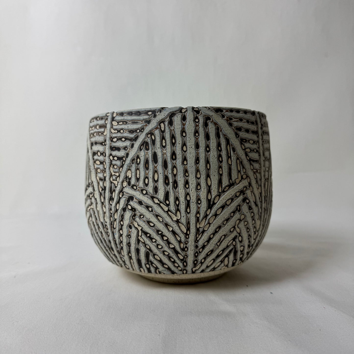 Flicker Ceramic Tall Carved Bowl