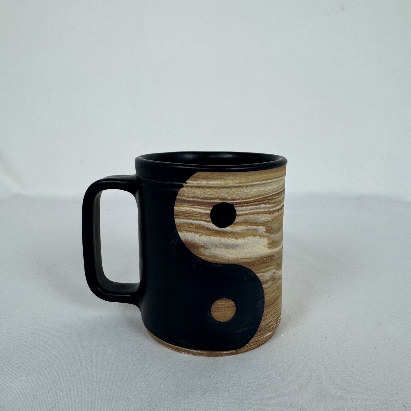 Yin Yang Mug Black